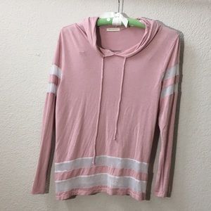 Sporty Long-Sleeve with Hood